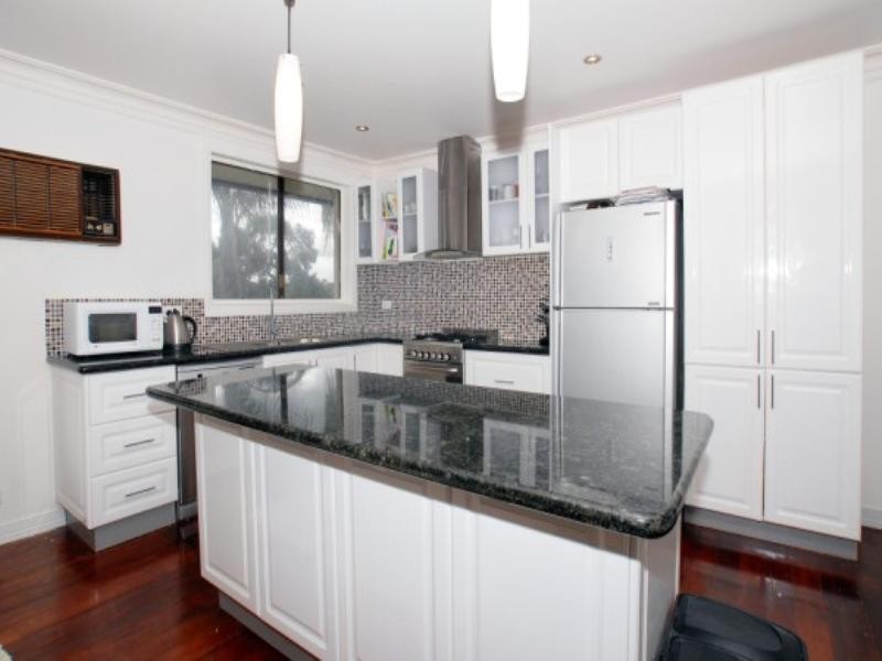 61 Kenilworth Avenue, Frankston VIC 3199