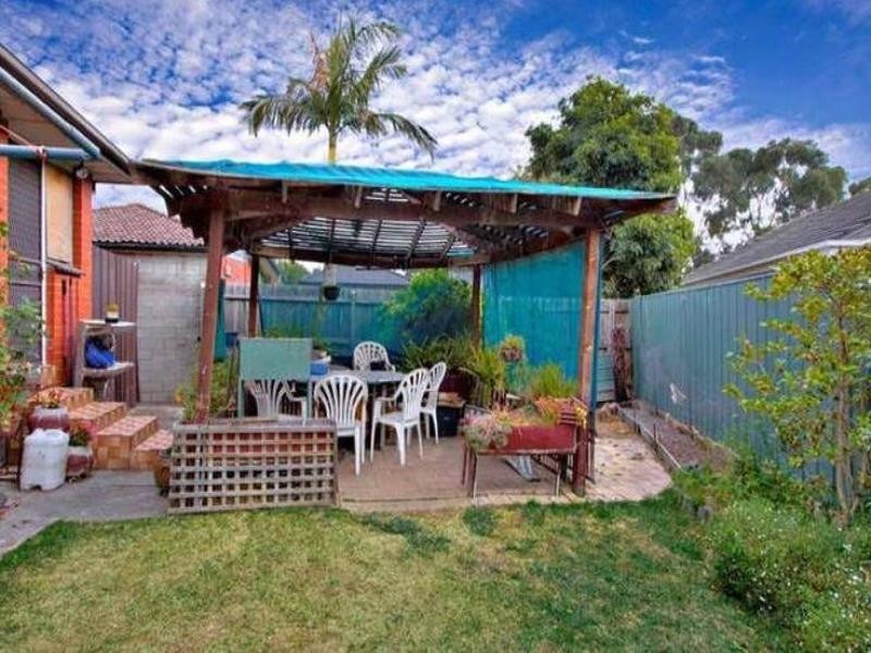 17 Lebanon Crescent, Mulgrave VIC 3170