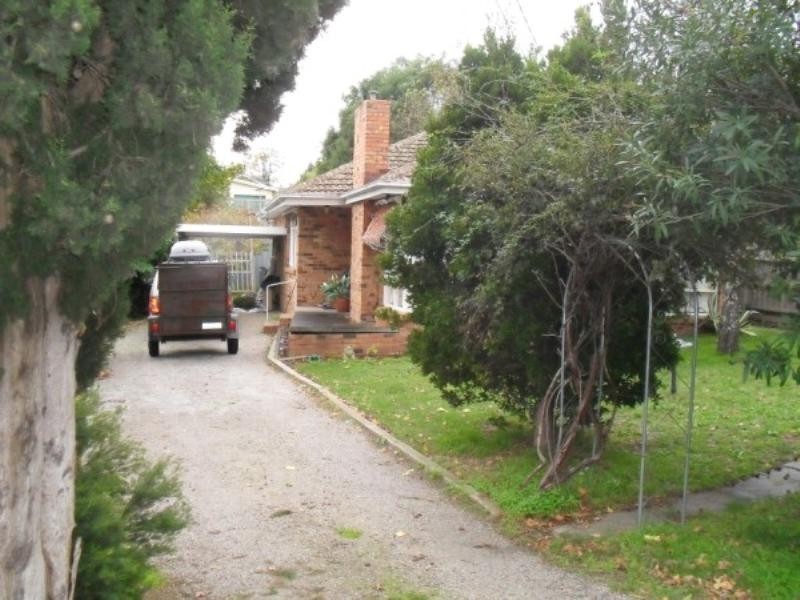 61 HEATHERHILL Road, Frankston VIC 3199