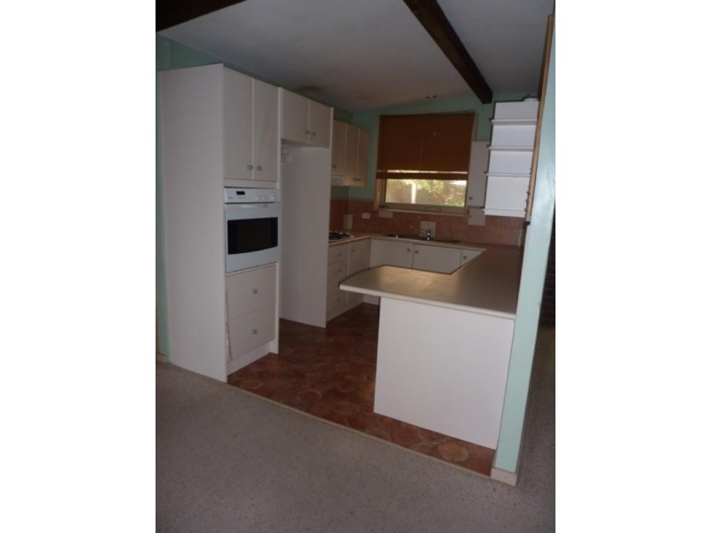 88 FRANCISCAN Avenue, Frankston VIC 3199