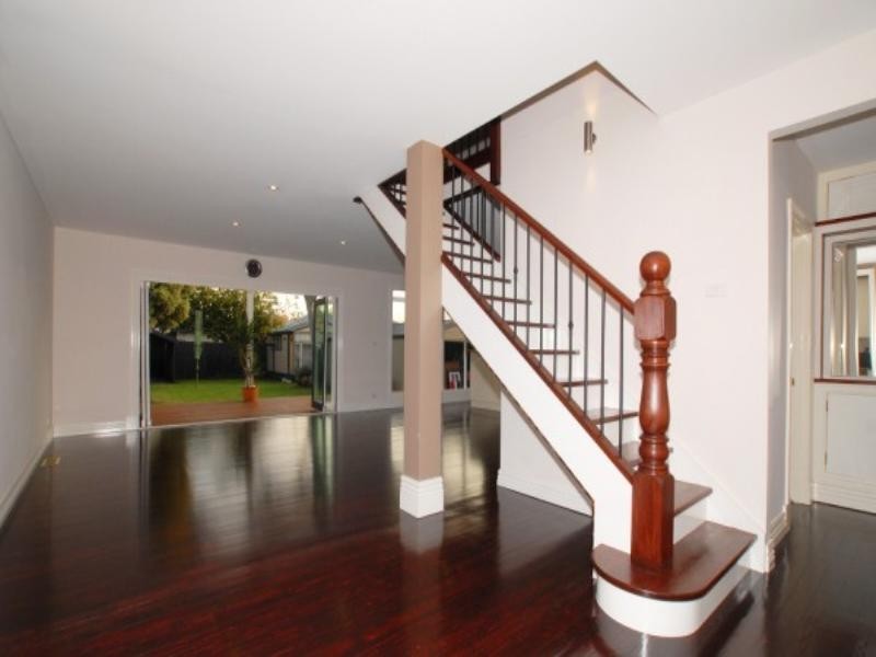 3 Neville Avenue, Seaford VIC 3198