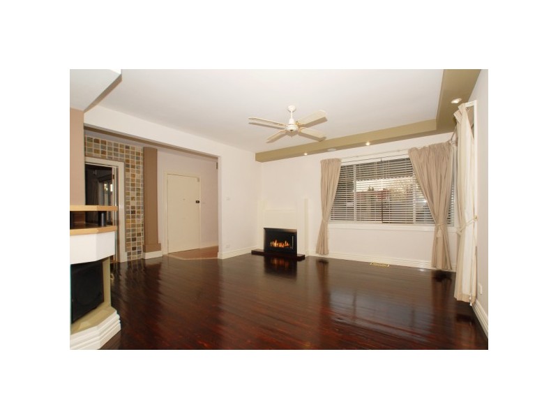 3 Neville Avenue, Seaford VIC 3198