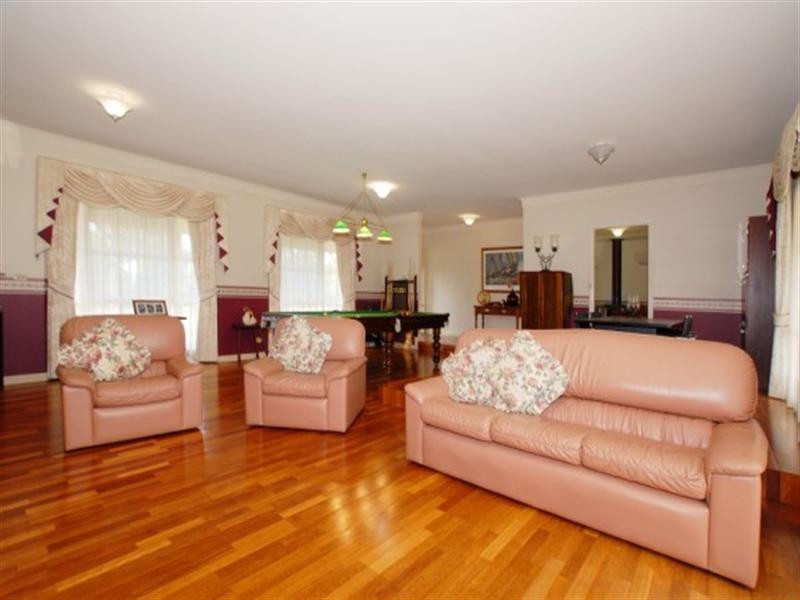 40 Cherry Street, Pearcedale VIC 3912