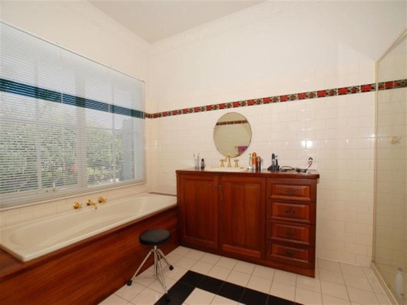 40 Cherry Street, Pearcedale VIC 3912