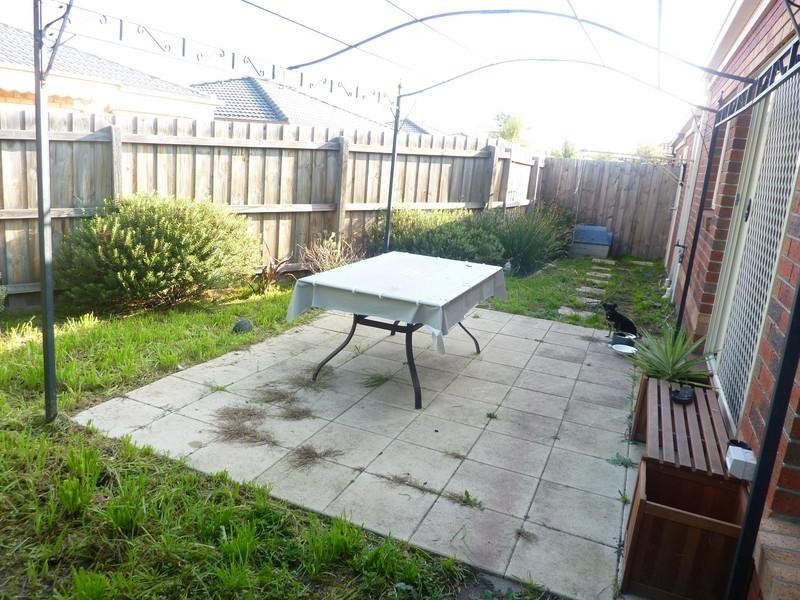 23/85 Ashleigh Avenue, Frankston VIC 3199