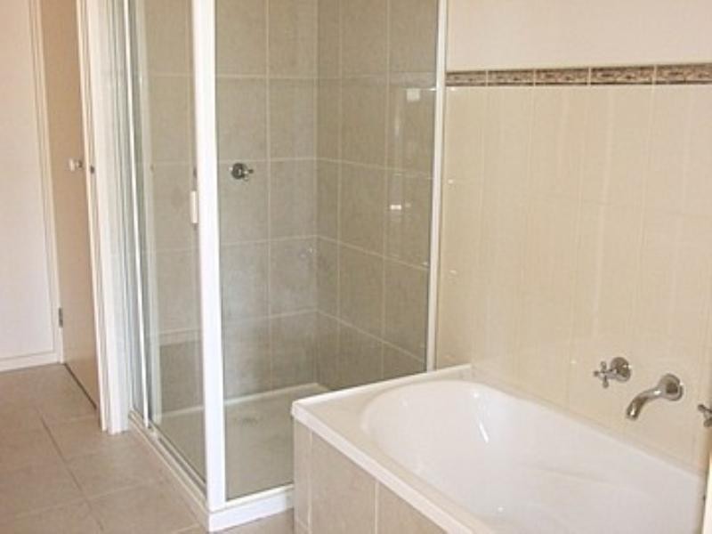 4/18 MALCOLM Road, Langwarrin VIC 3910