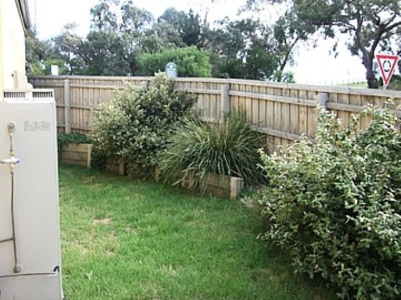 4/18 MALCOLM Road, Langwarrin VIC 3910