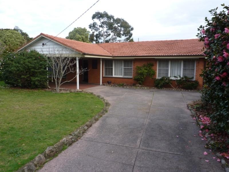 82 YUILLE Street, Frankston South VIC 3199