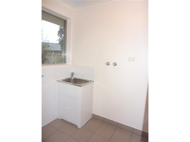 2 KIRA Close, Frankston VIC 3199