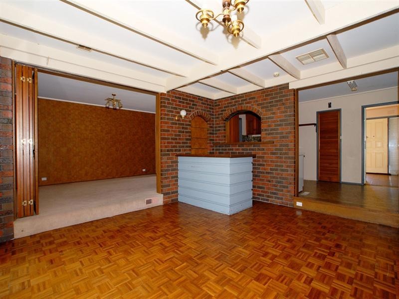 5 Windsor Court, Frankston VIC 3199