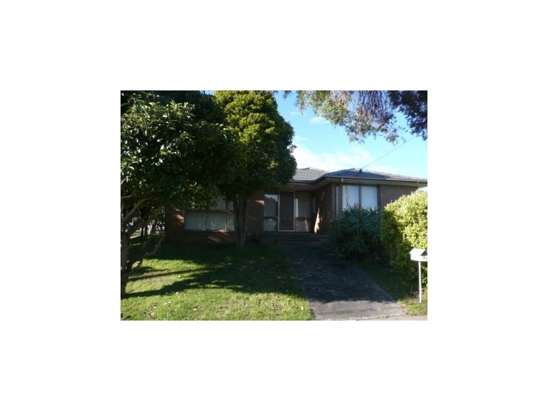 169 KARINGAL Drive, Frankston VIC 3199