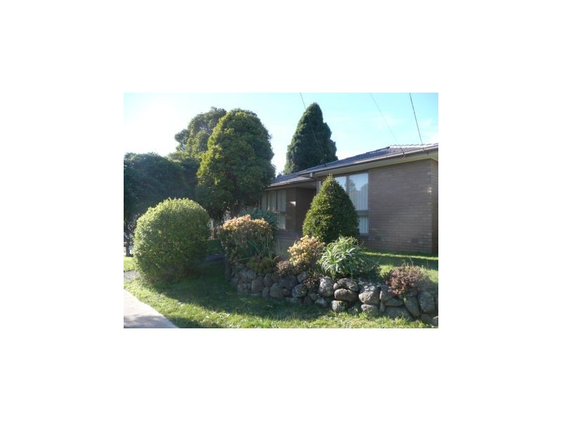 169 KARINGAL Drive, Frankston VIC 3199