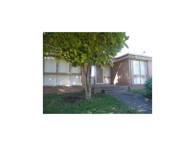 169 KARINGAL Drive, Frankston VIC 3199