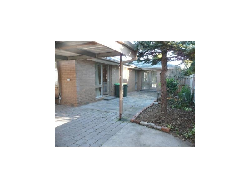 169 KARINGAL Drive, Frankston VIC 3199