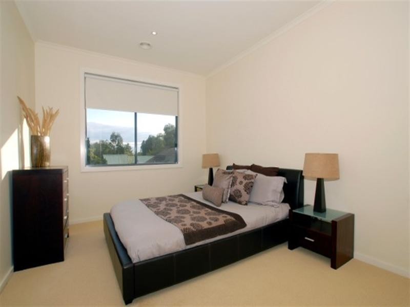 2/31 Culcairn Drive, Frankston South VIC 3199