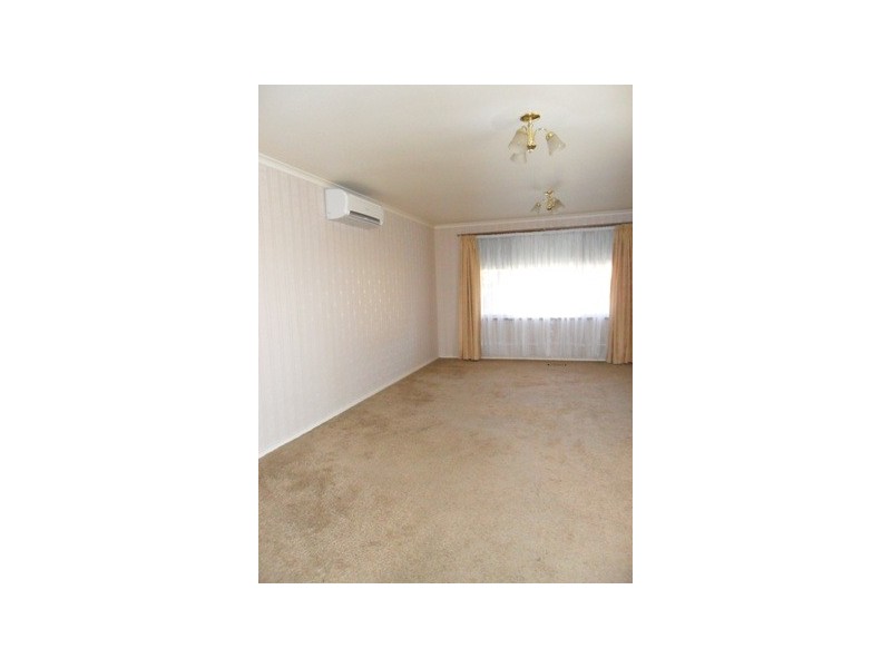 45 THE TROSSACHS, Frankston VIC 3199
