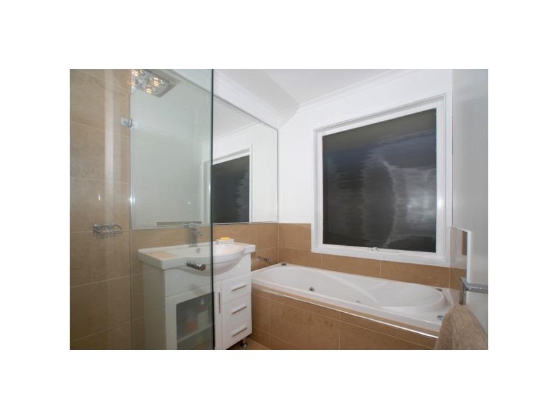 50 Bokissa Drive, Frankston VIC 3199