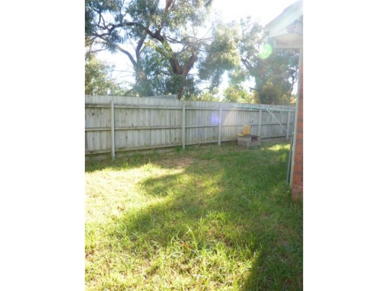 4/15 Reservoir Road, Frankston VIC 3199