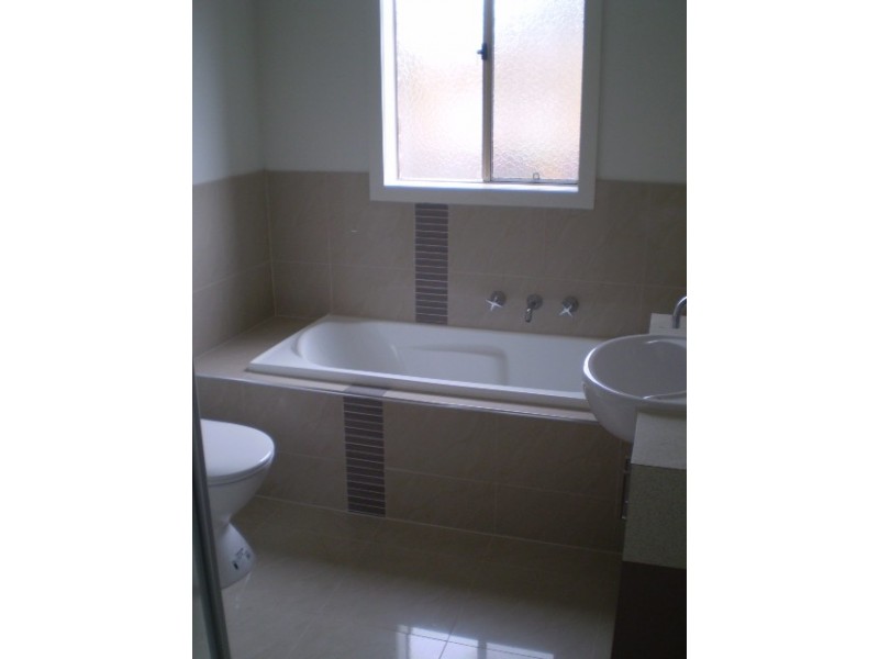 2/21 CAMPBELL Street, Frankston VIC 3199