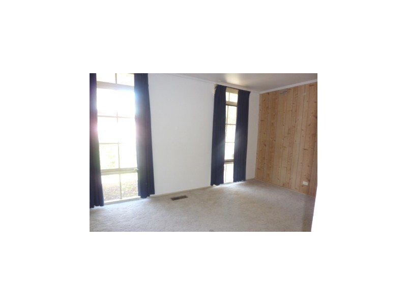 84 LINDRUM Road, Frankston VIC 3199