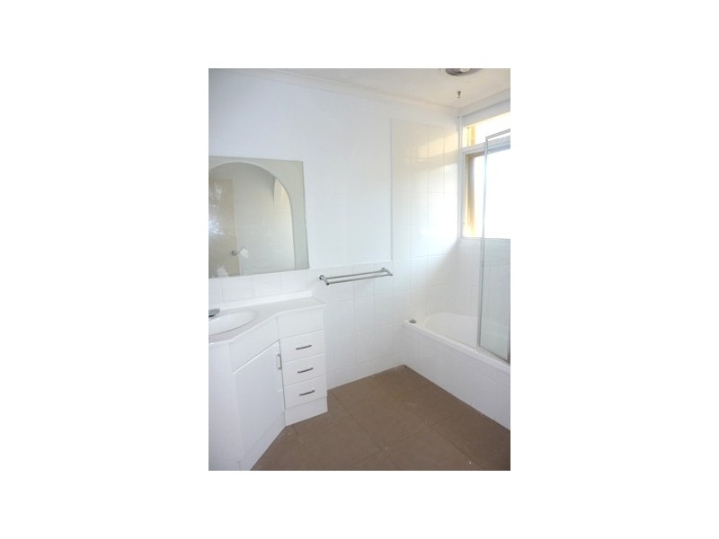 84 LINDRUM Road, Frankston VIC 3199