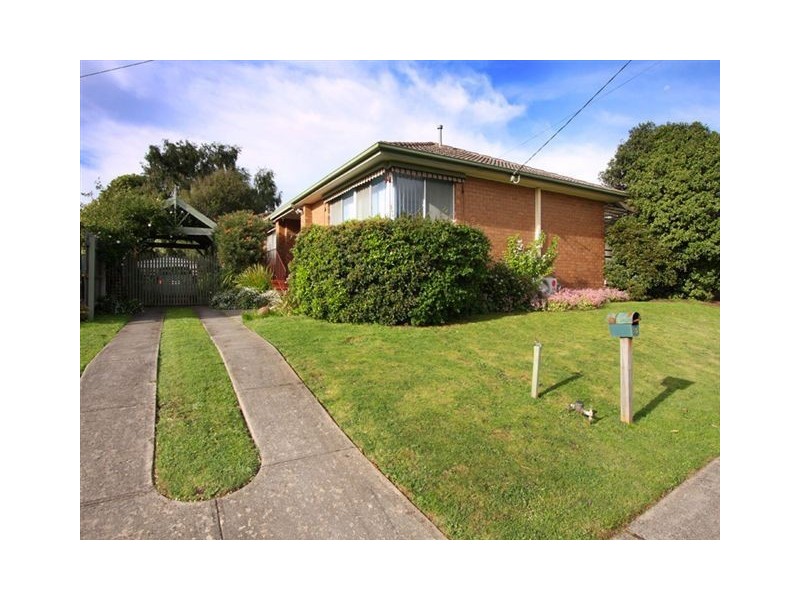 35 LUCERNE Crescent, Frankston VIC 3199