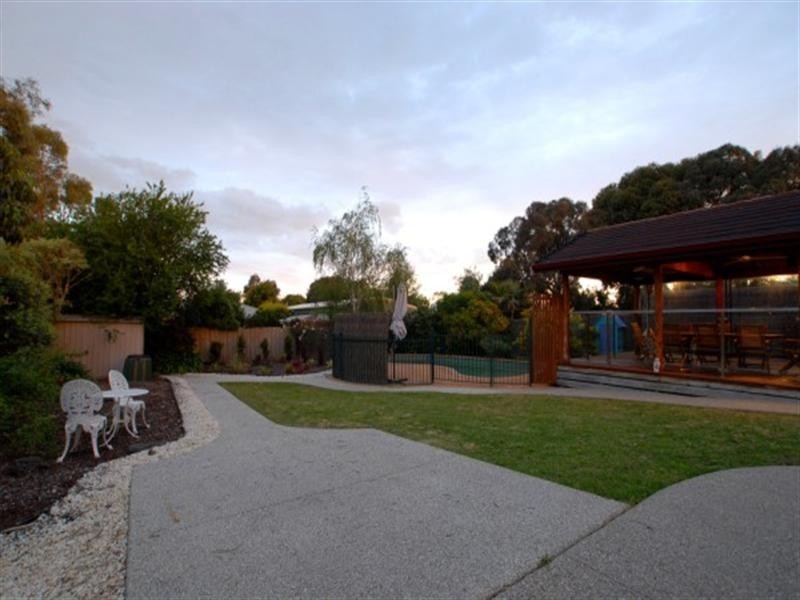 26 Ellwood Drive, Pearcedale VIC 3912