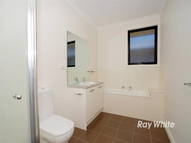 3/11 Culcairn Drive, Frankston South VIC 3199