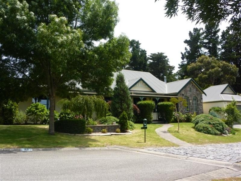 21 Balmoral Court, Frankston South VIC 3199