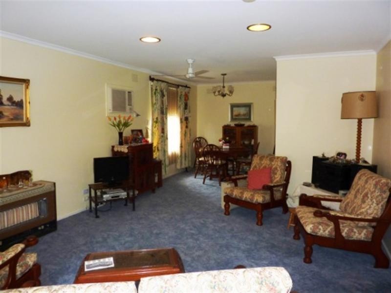 6 Misty Close, Frankston VIC 3199