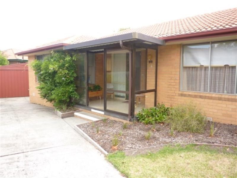 6 Misty Close, Frankston VIC 3199