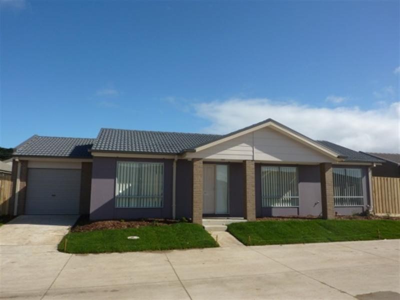 8/242 Hodgins Road, Hastings VIC 3915