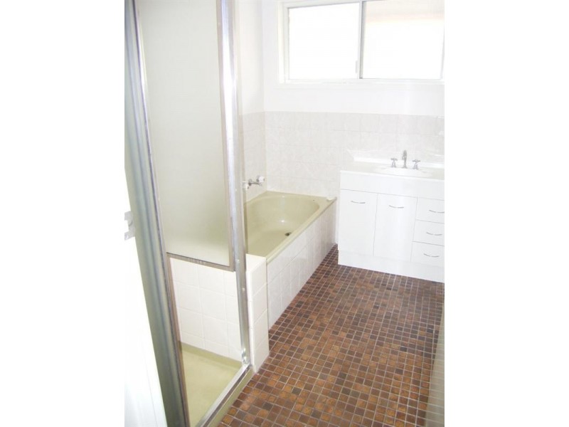 6 Summit Road, Frankston VIC 3199