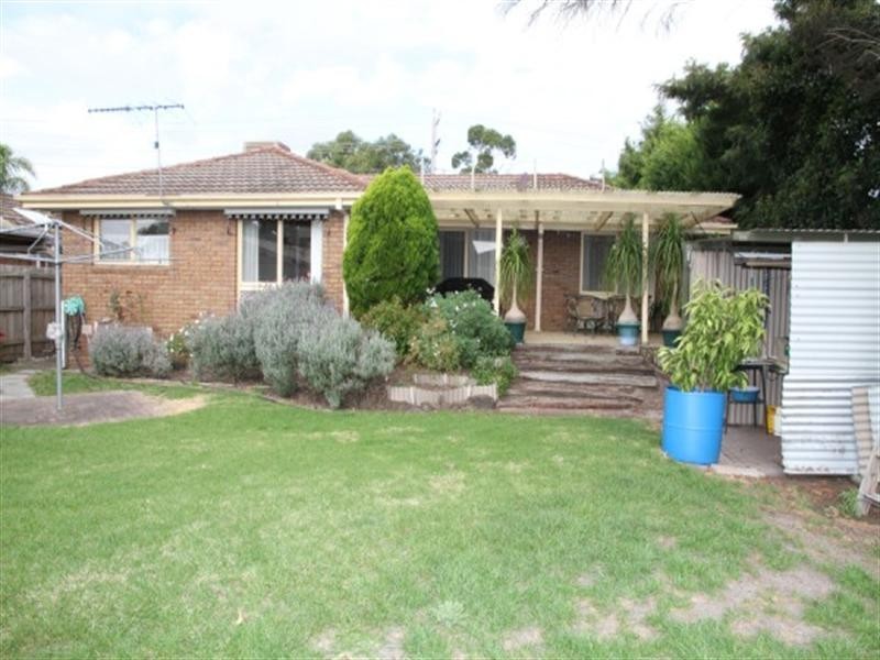 14 Lee Street, Frankston VIC 3199