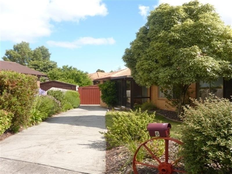 6 Misty Close, Frankston VIC 3199