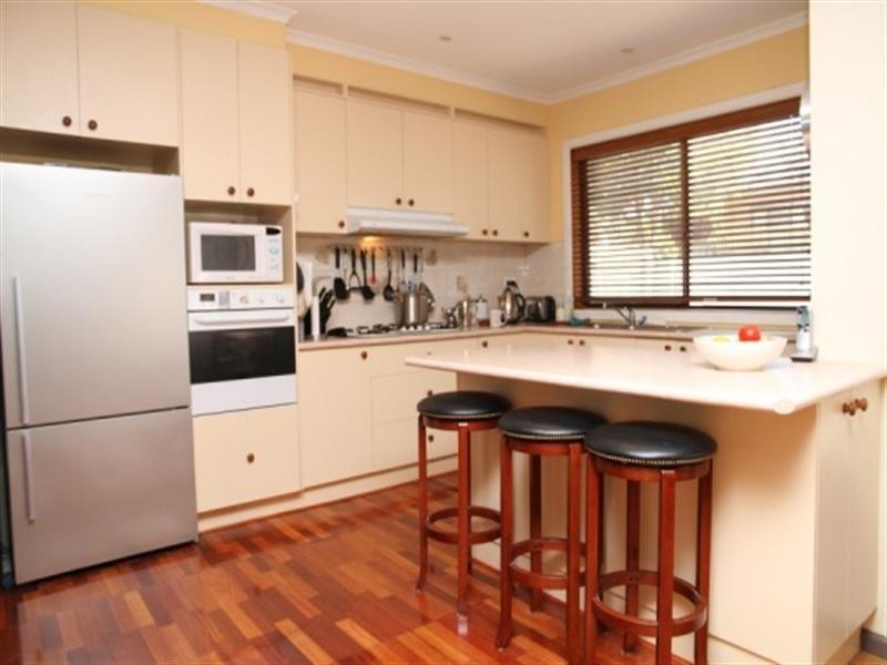 1 Kananook Avenue, Seaford VIC 3198