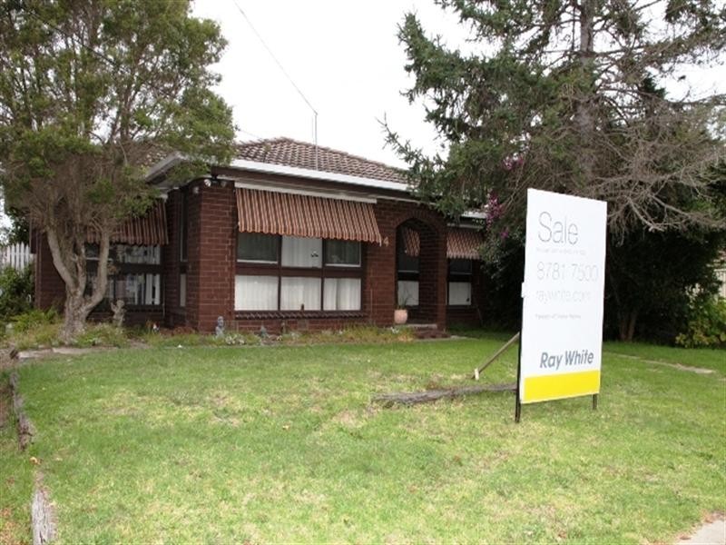 14 Gulwa Avenue, Frankston VIC 3199