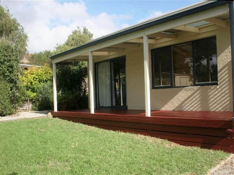 10 Glenelg Avenue, Frankston VIC 3199