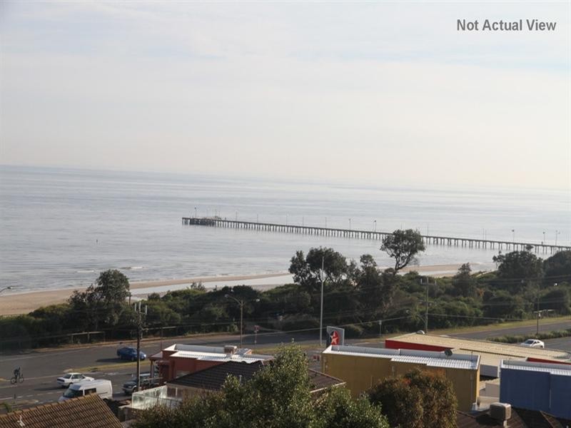 10/13 Cliff Road, Frankston VIC 3199