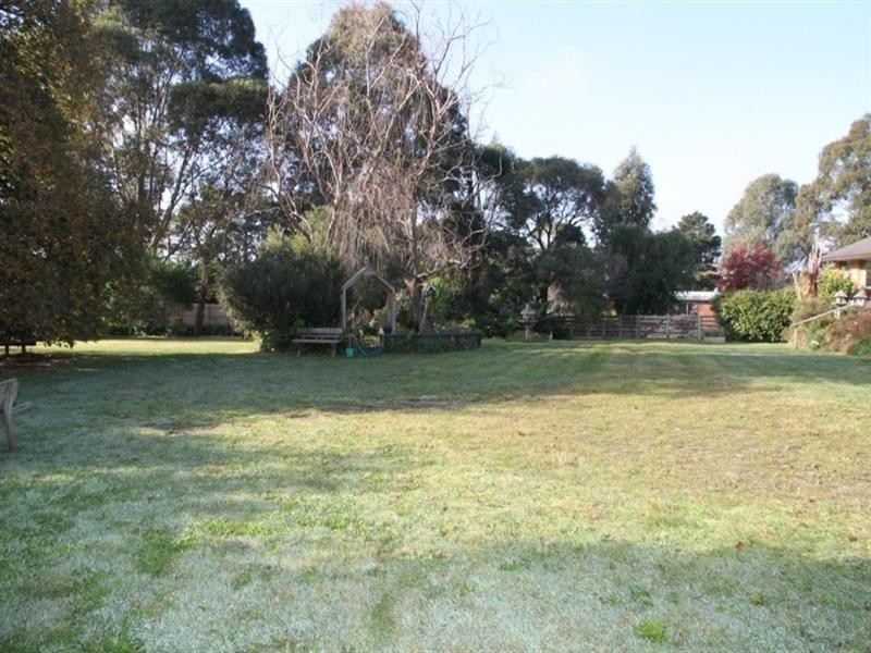 19 Barmah Court, Frankston South VIC 3199