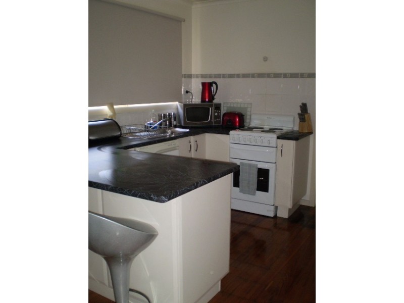 35 KENILWORTH Avenue, Frankston VIC 3199