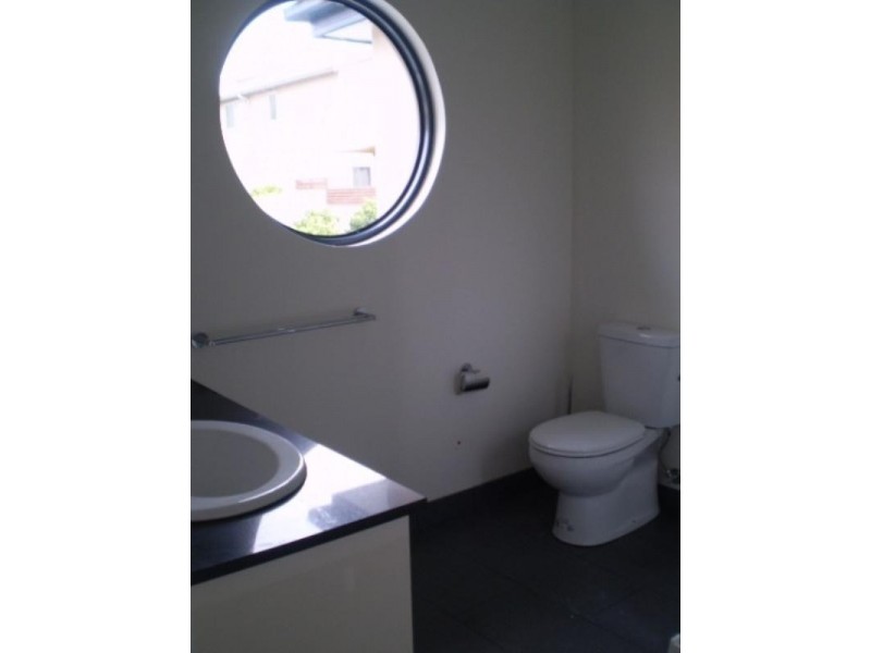 1/52A HIGH Street, Frankston South VIC 3199