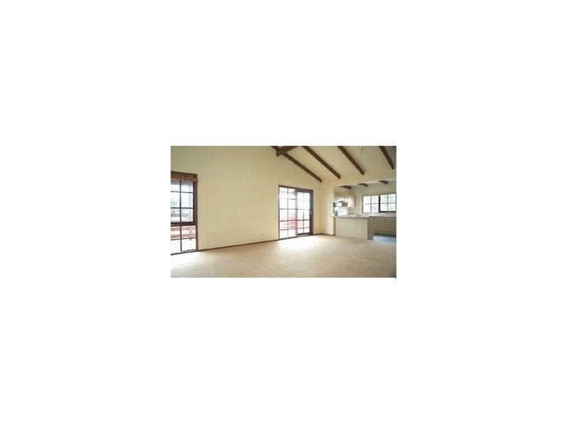 122 Rosemary Crescent, Frankston North VIC 3200