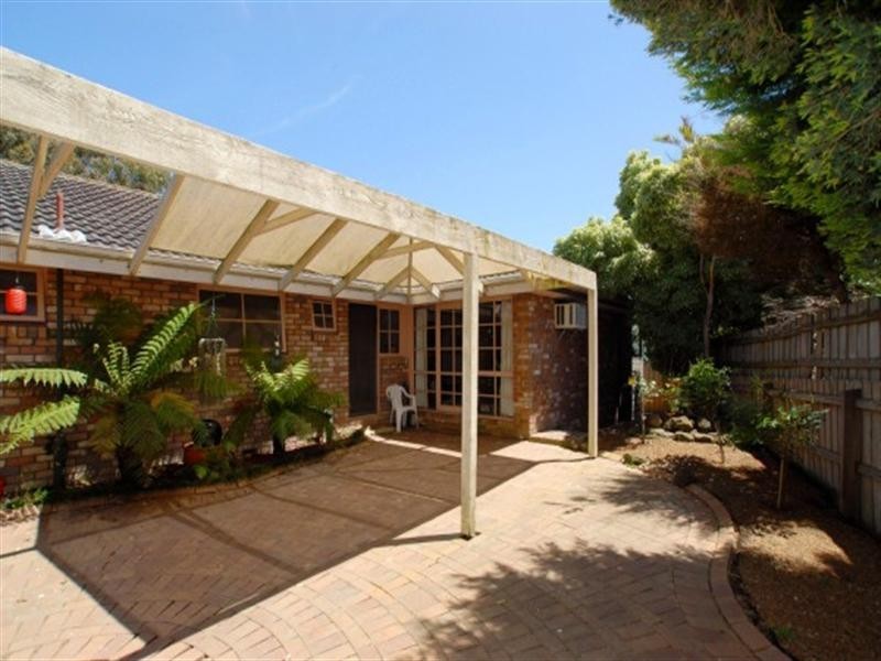 6 Devereaux Court, Frankston VIC 3199