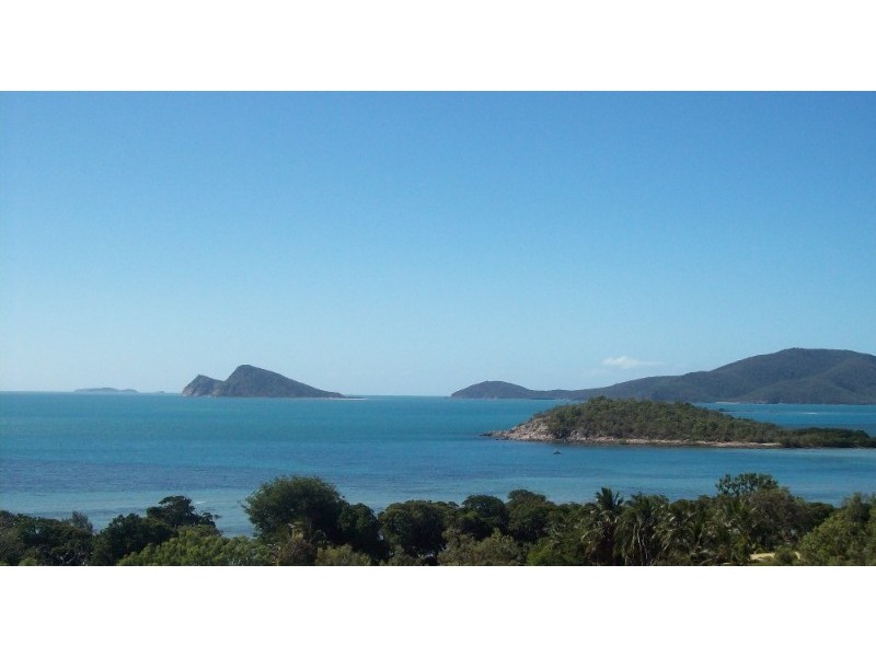 3 Blackcurrant Drive, Hideaway Bay QLD 4800