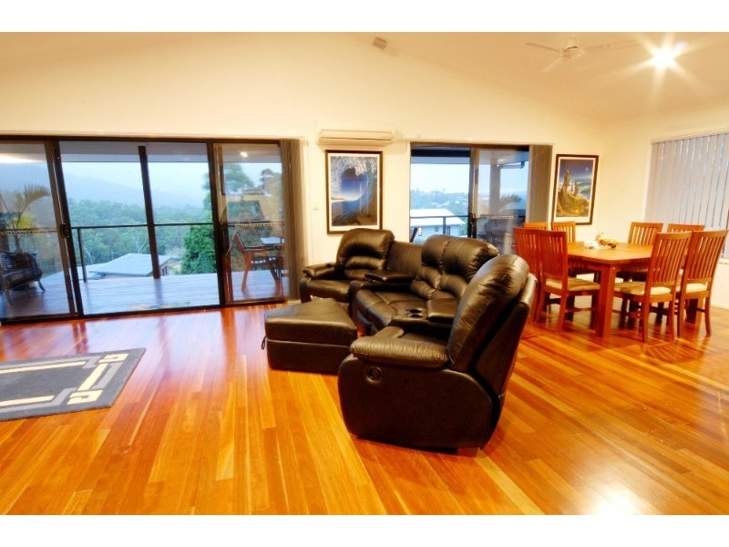 55 Country Road, Cannonvale QLD 4802