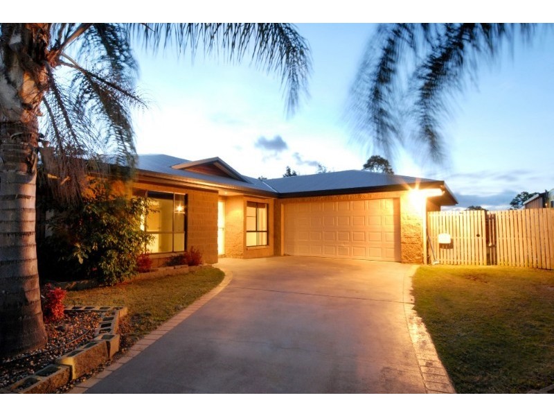 3 Shelley Close, Cannonvale QLD 4802