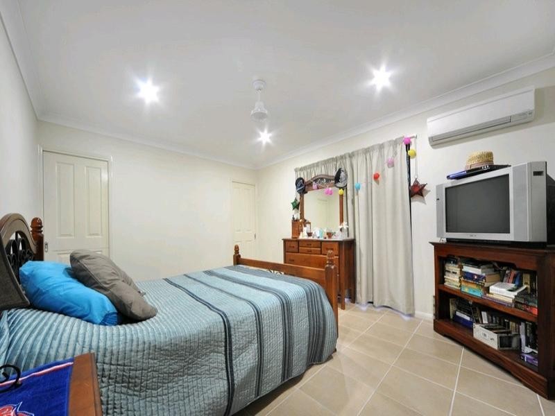 93 Abell Road, Cannonvale QLD 4802