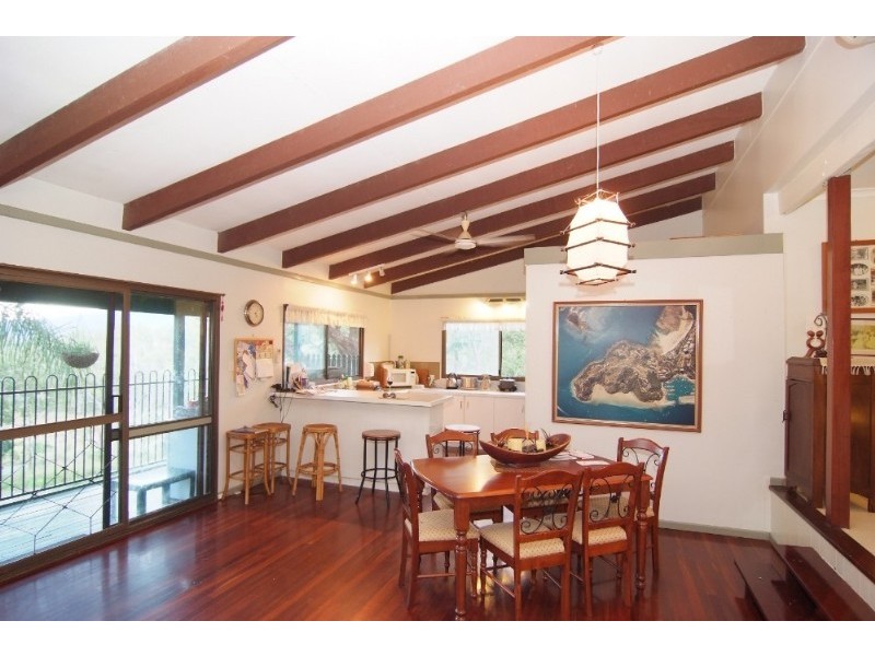 228 Paluma Road, Cannonvale QLD 4802