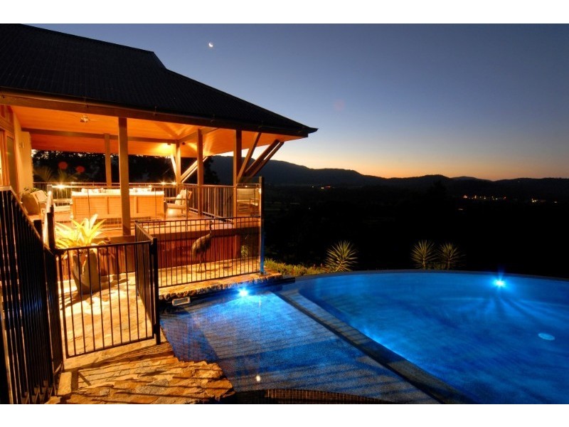 133 Stanley Drive, Cannonvale QLD 4802